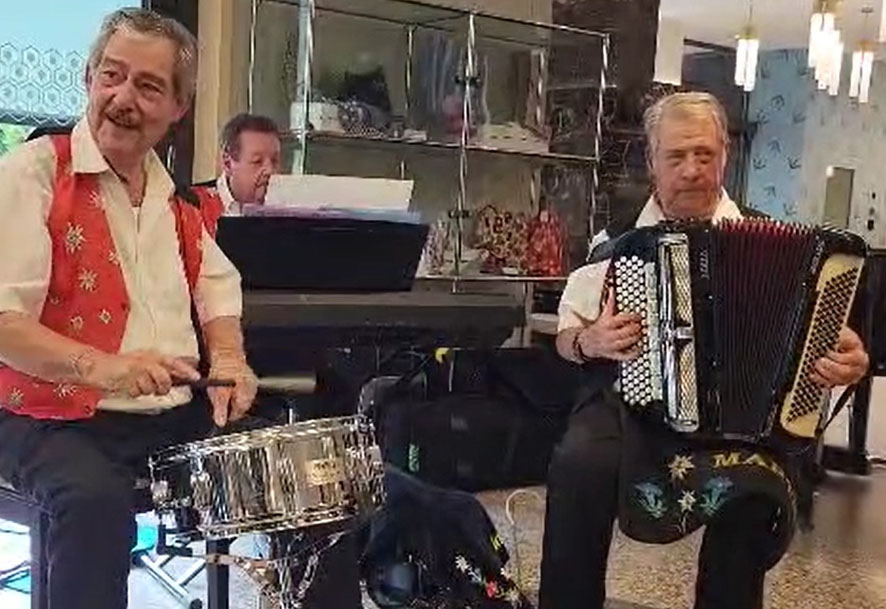 Heinzelmännchens Wachtparade Martin ,Hans und Mario